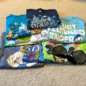LOT of 8 Disney t shirts!